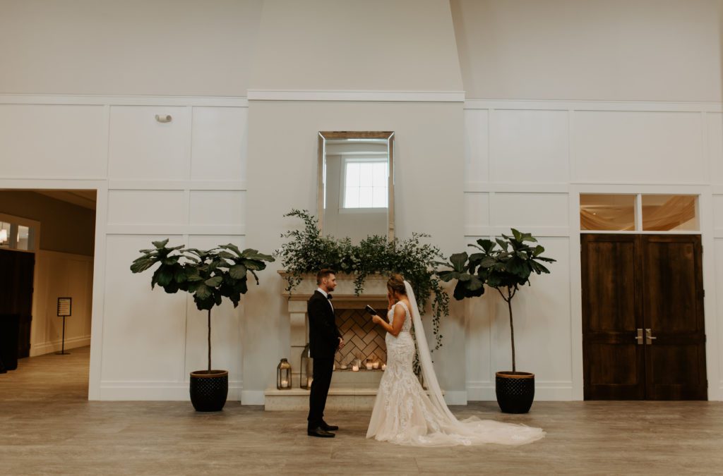 First Look, Estate at New Albany Fall Wedding