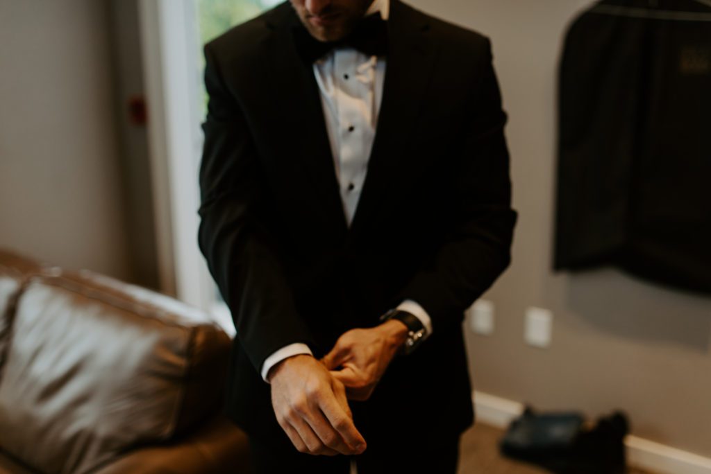 Groom Getting Ready, Estate at New Albany Fall Wedding