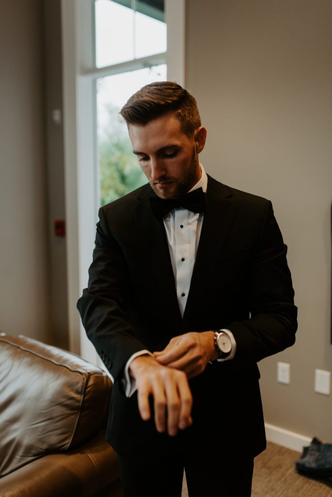 Groom Getting Ready, Estate at New Albany Fall Wedding
