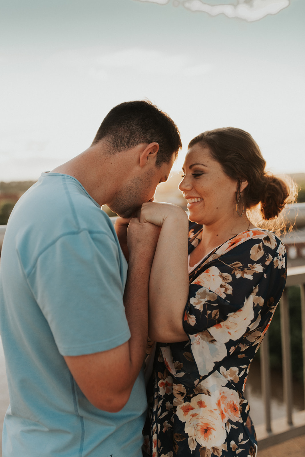 Downtown Marietta Engagement Pictures | Ohio Wedding Photographer | Ohio Wedding Photography | Ohio Engagement Pictures